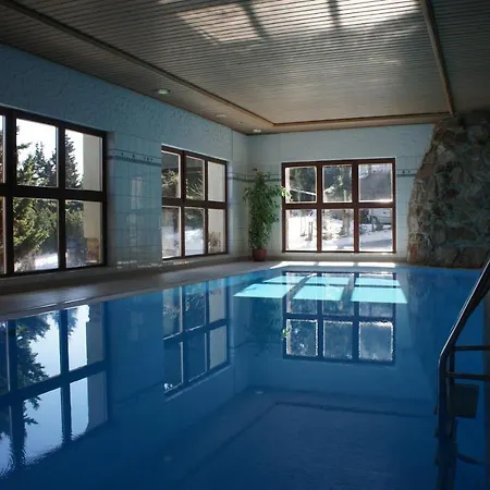 מלון Friedrichshoehe - Sauna, Pool & Altenberg