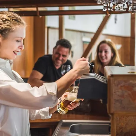 Friedrichshoehe - Sauna, Pool & Hotel