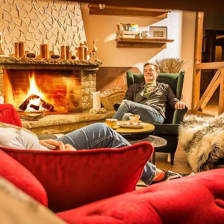 Hotel Friedrichshoehe - Sauna, Pool &