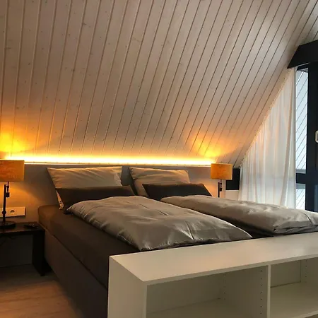 Hotel Friedrichshoehe - Sauna, Pool & 3*