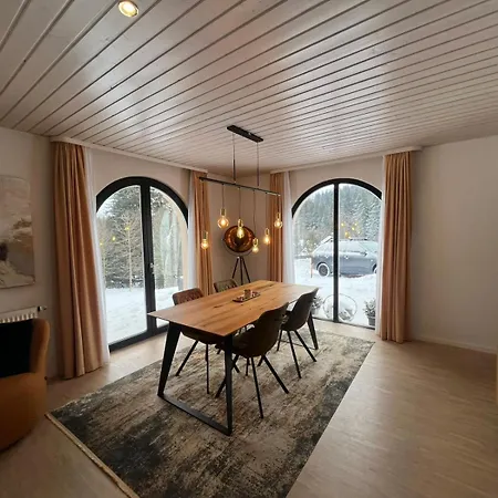 Friedrichshoehe - Sauna, Pool &