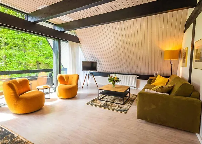 Friedrichshoehe - Sauna, Pool & Hotel 3*